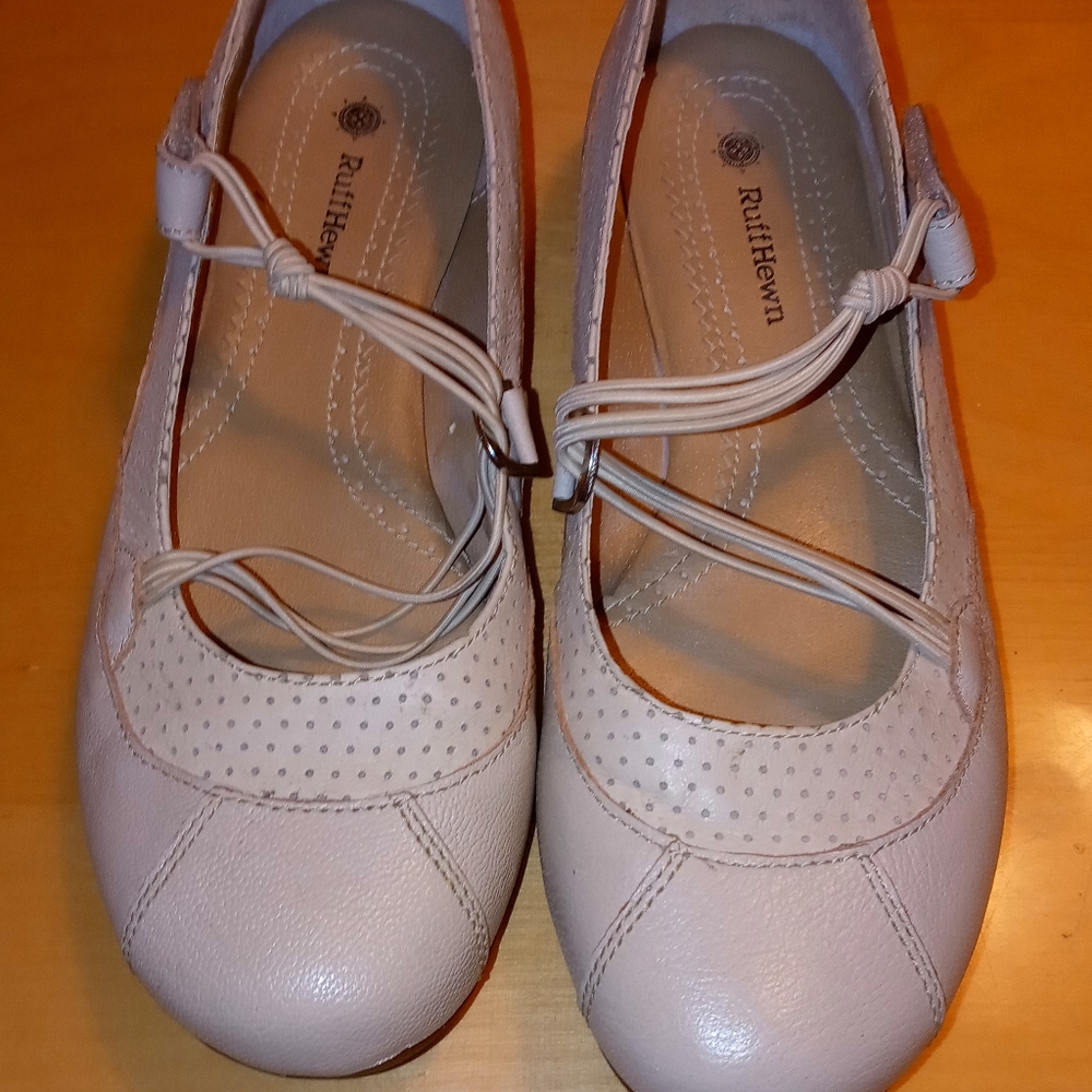 Cute ballet flat